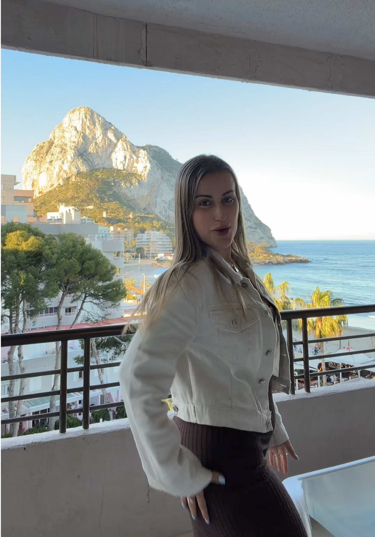 @𝐀𝐍𝐈𝐓𝐀🌙