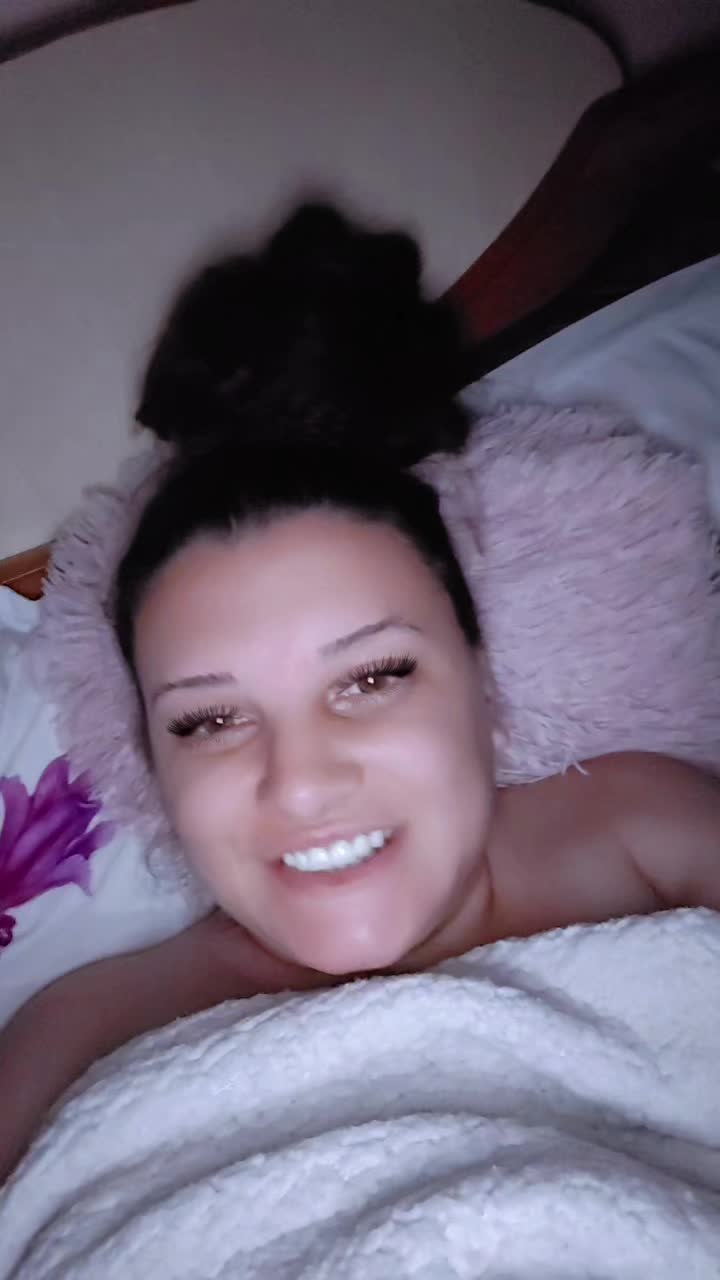 @Criii🤭😊