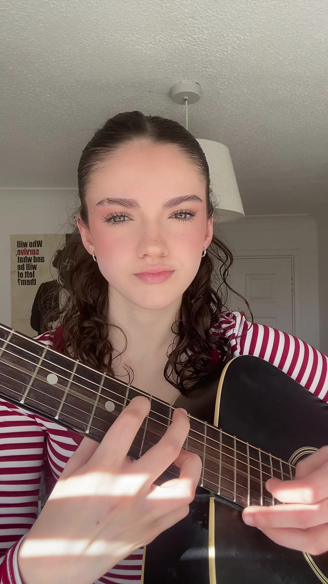 @Chlo🎸