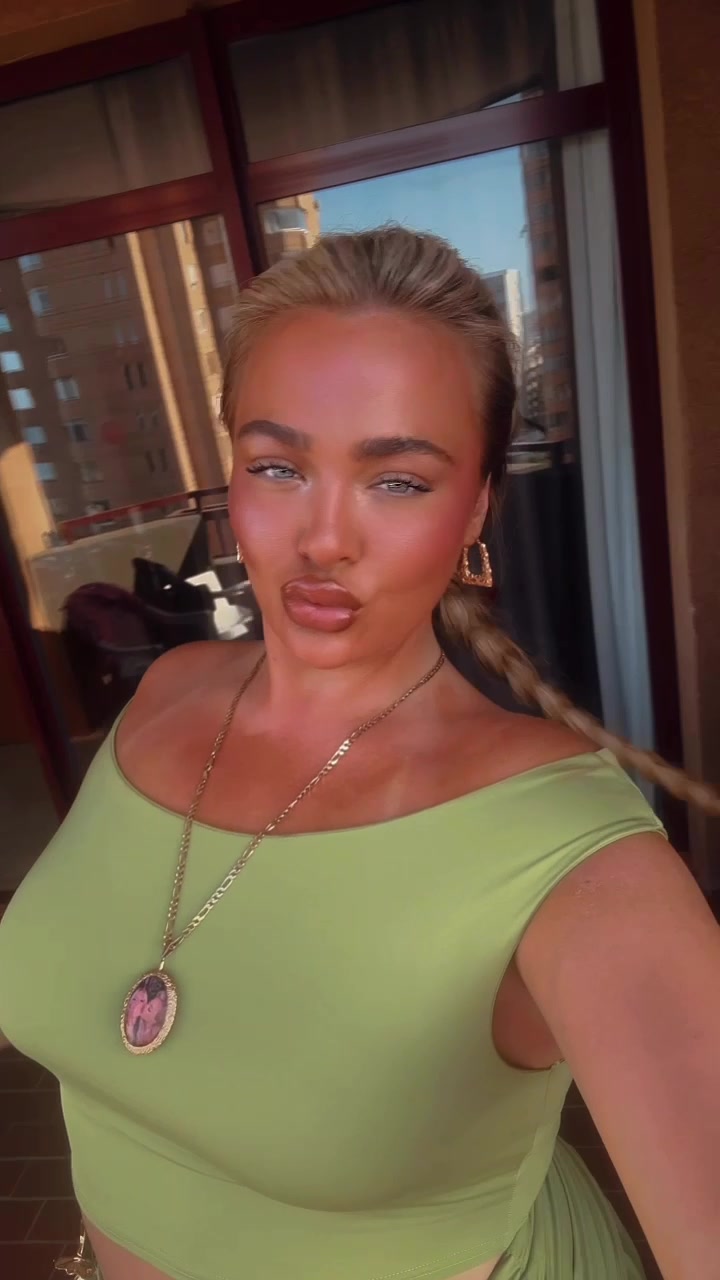 @itstrewleyprecious