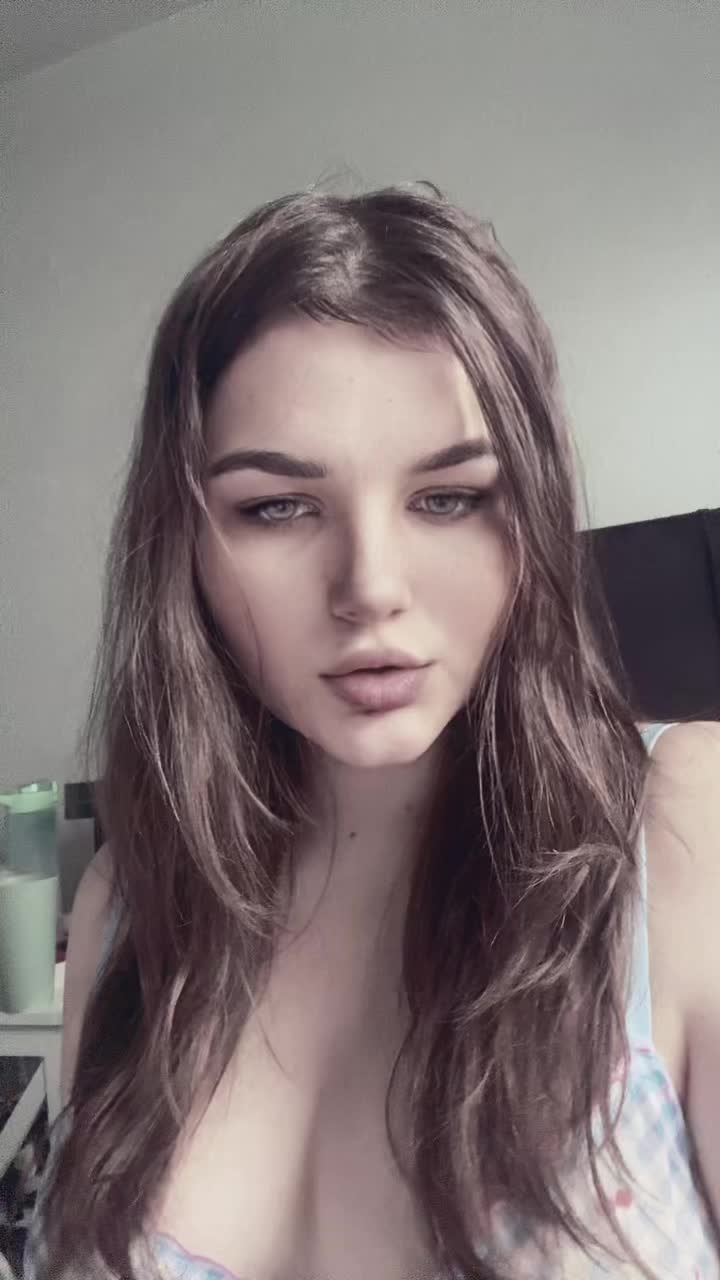 @Ell🦋🫶🏻