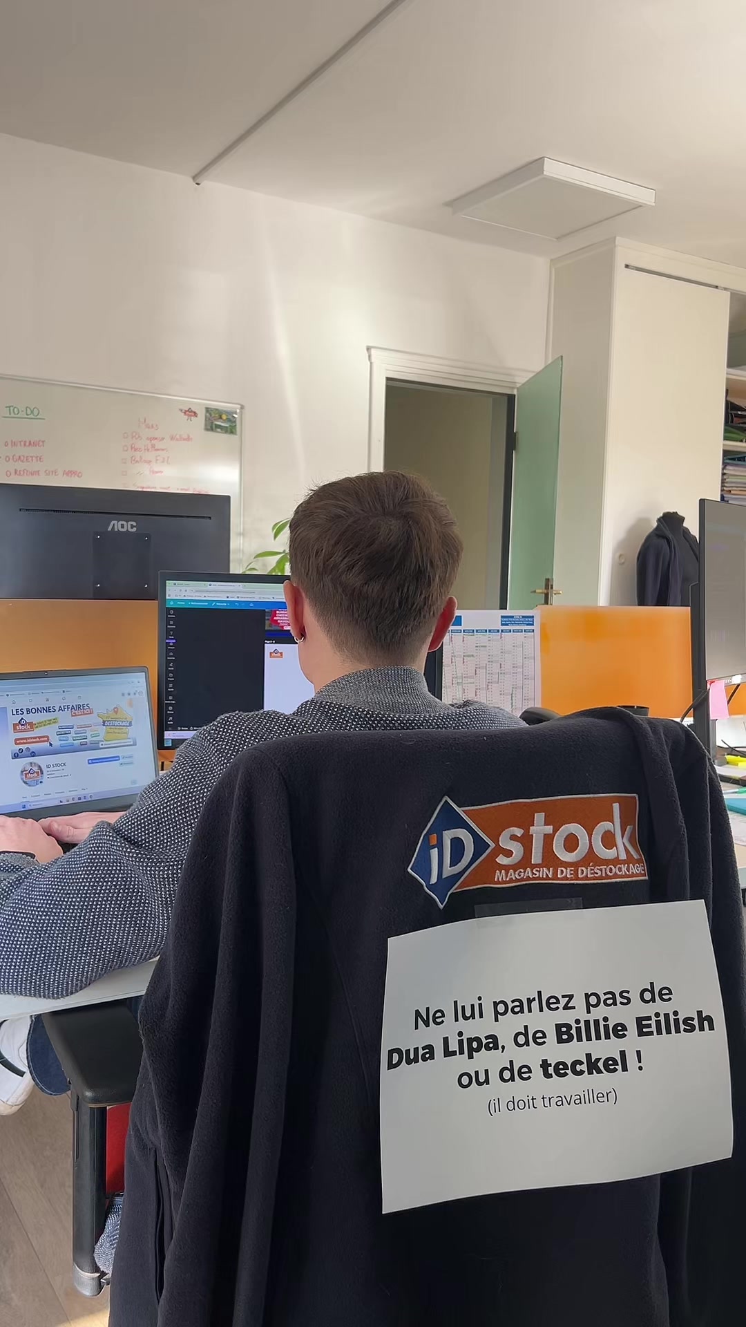 @iD Stock