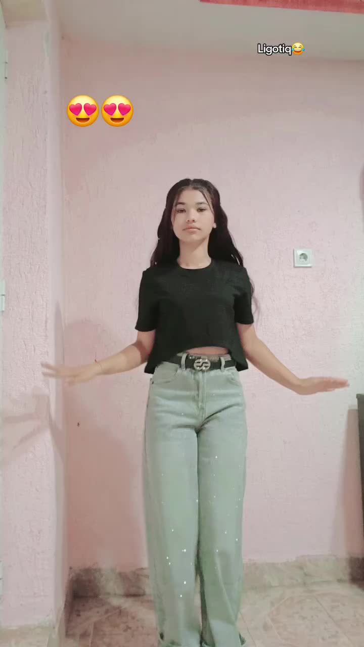 @Valentina🙉❤️