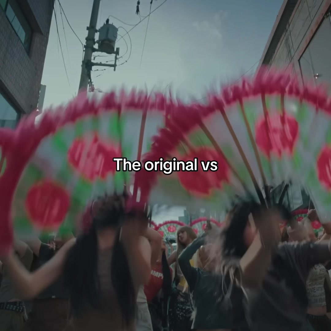 @🎧