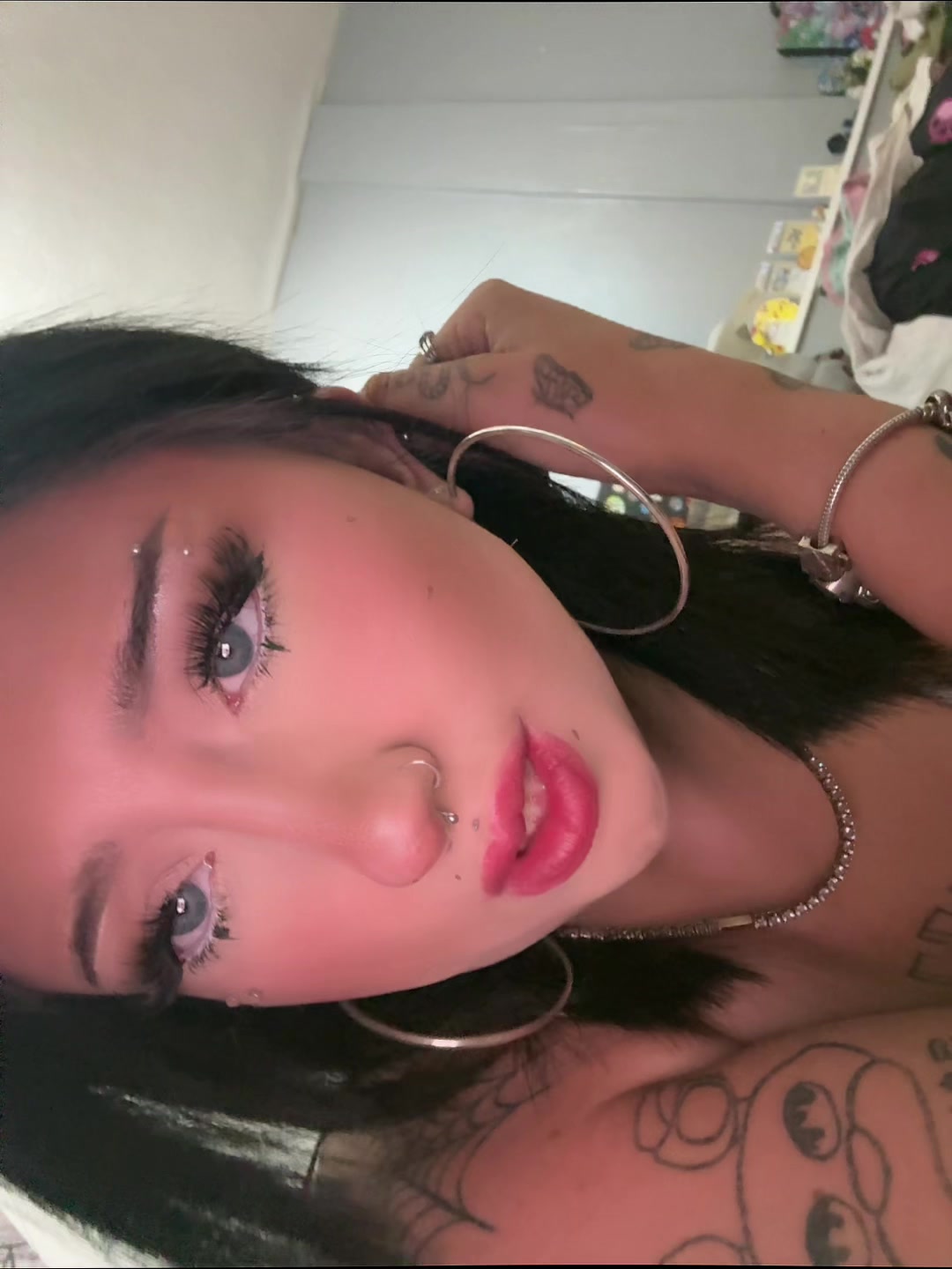 @_thepinkgoat_
