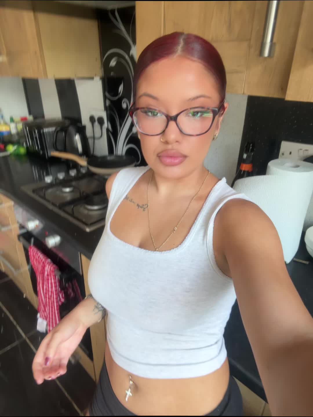 @Larisa