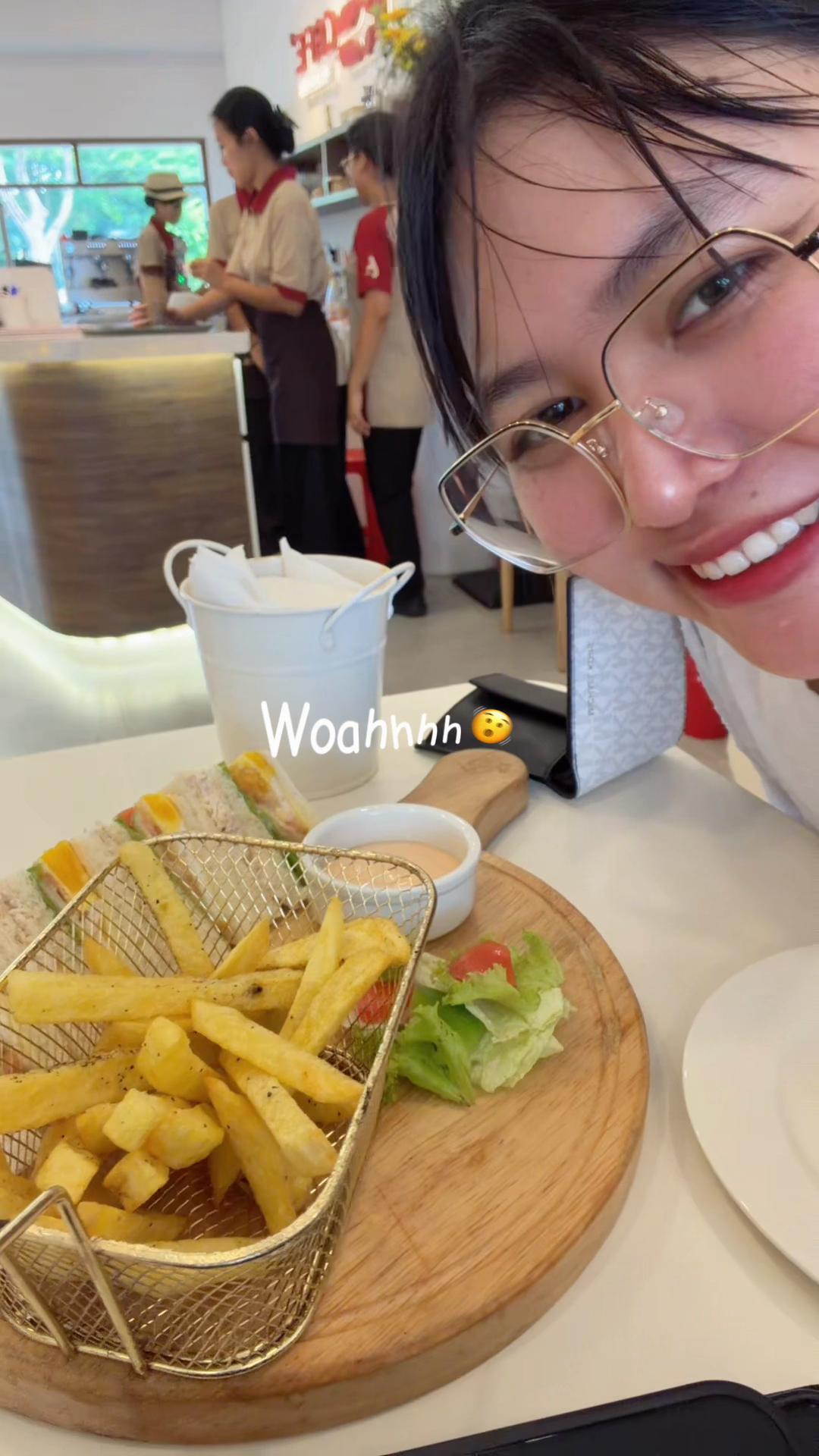 @Peachy Wai 🍑 ૮₍ ˶ᵔ ᵕ ᵔ˶ ₎ა