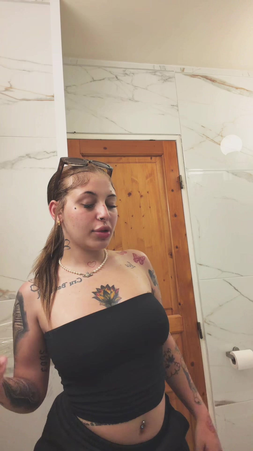 @Saralatns 🇹🇳