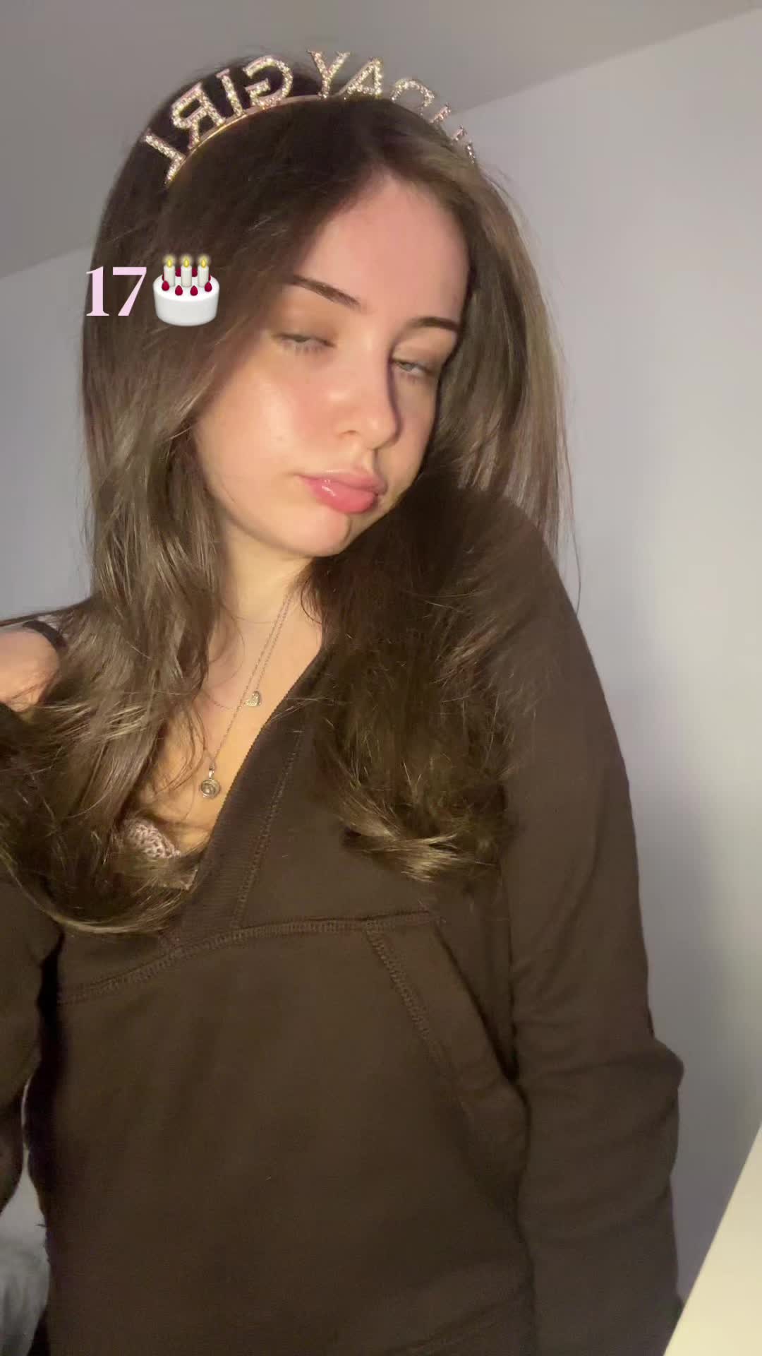 @𝐂𝐨𝐮𝐫𝐭𝐧𝐞𝐲🥥🌸