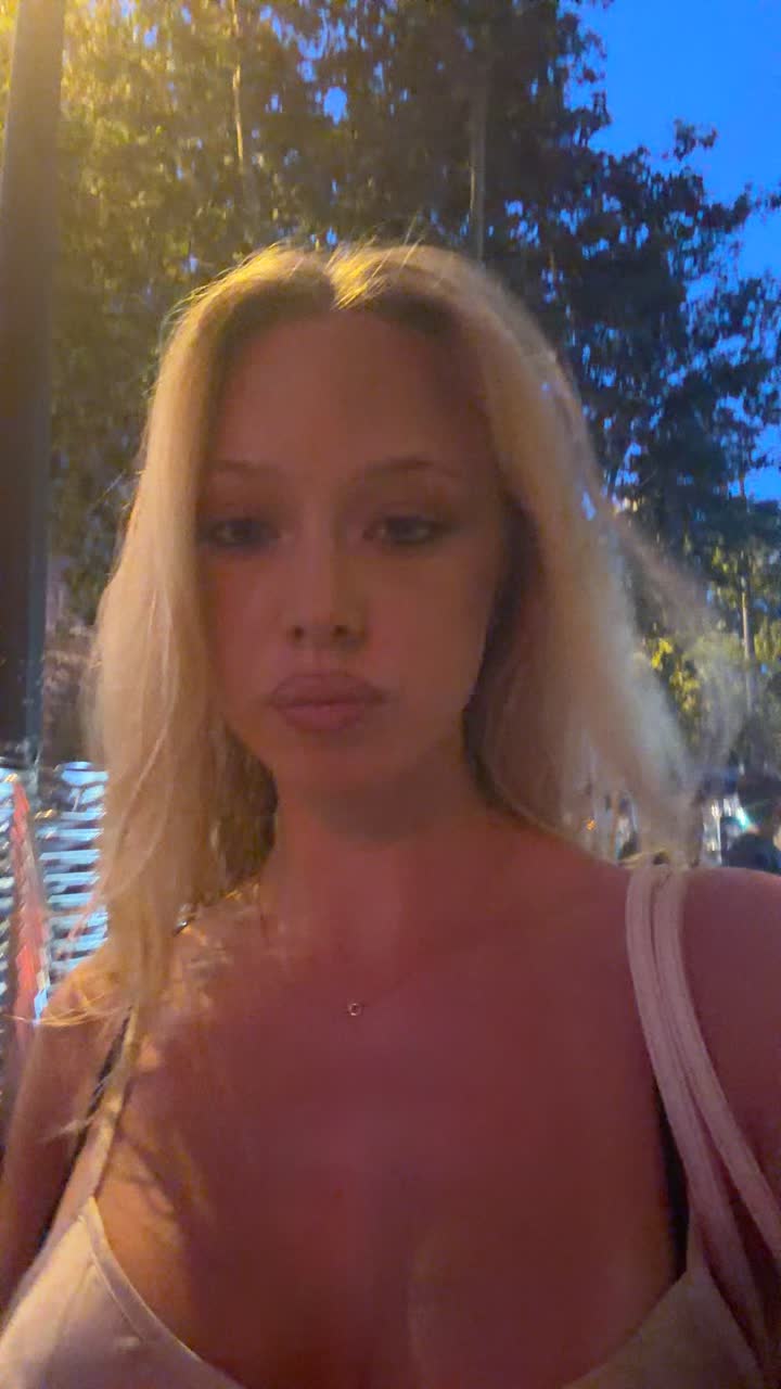 @Lena