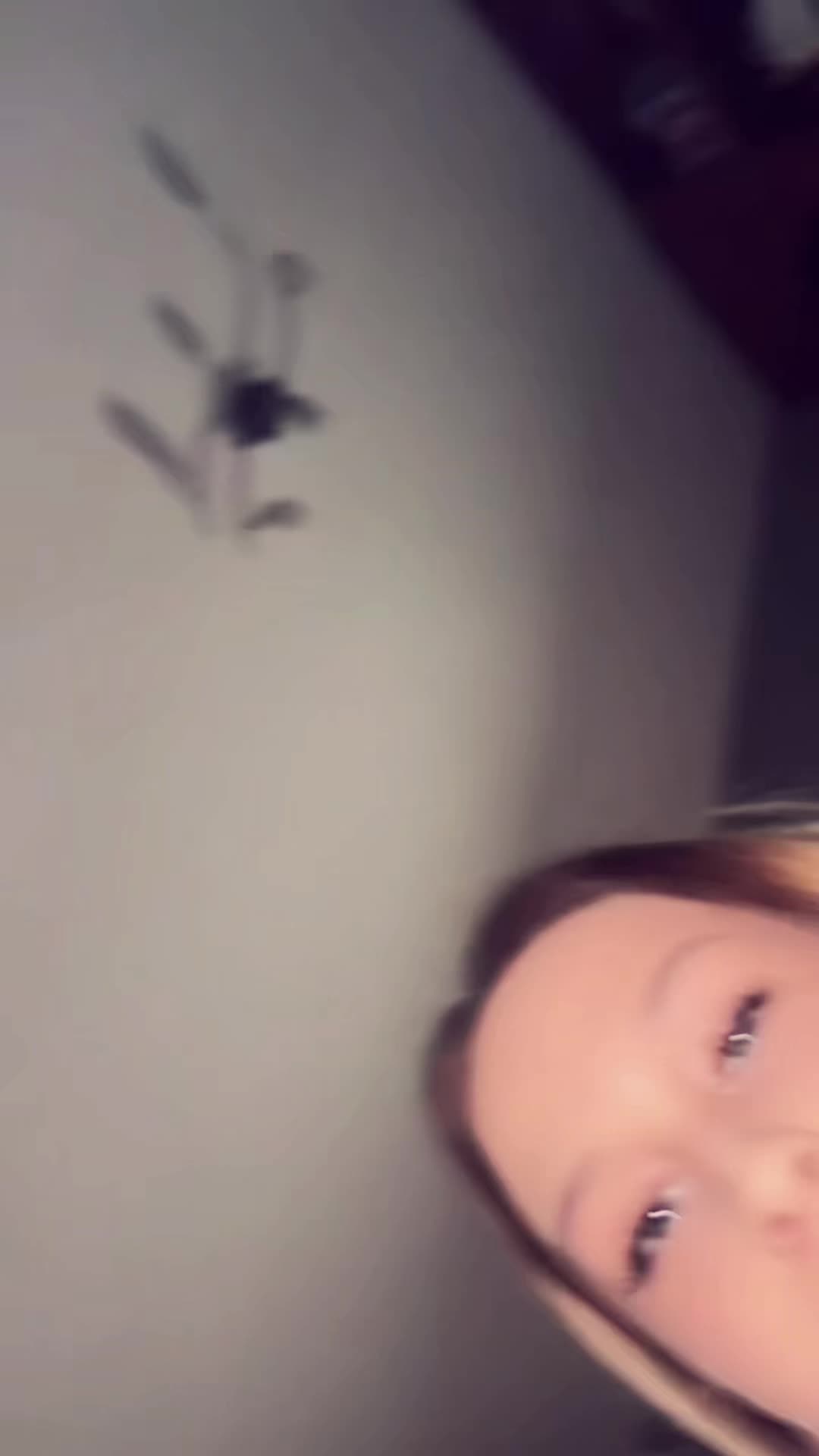 @👸🏼
