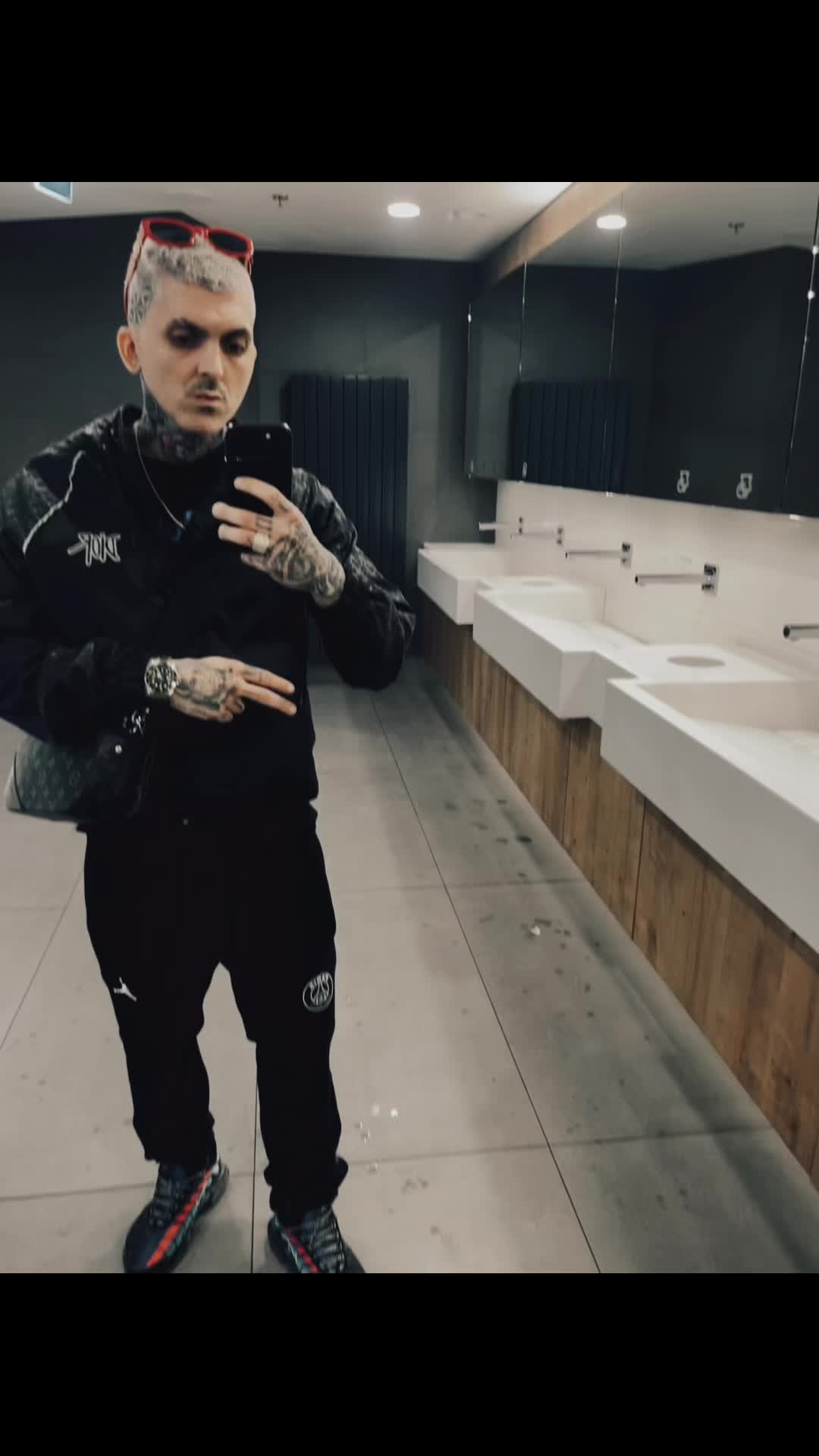 @thuglife1605