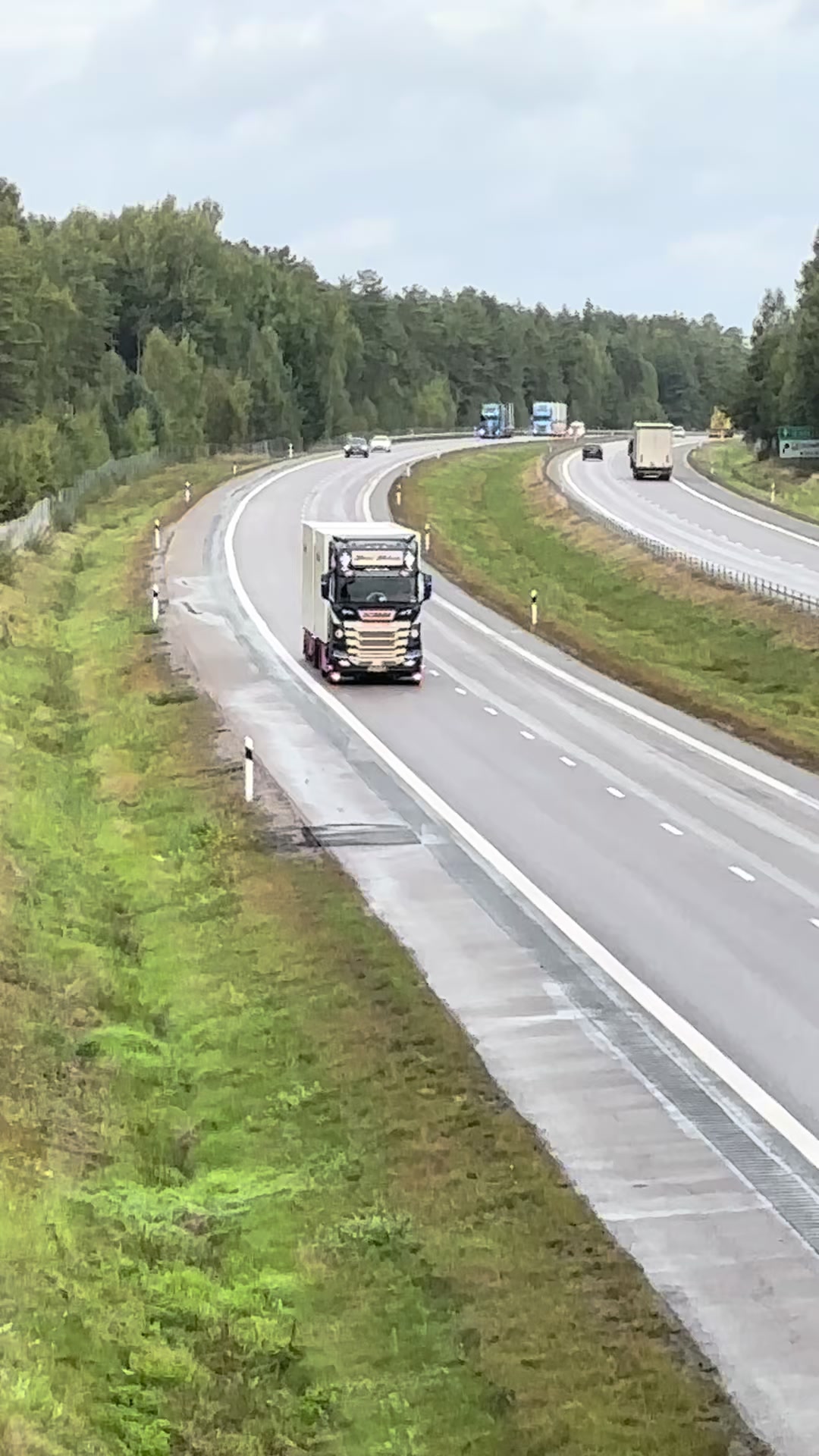 @🇸🇪truckspottersweden🇸🇪