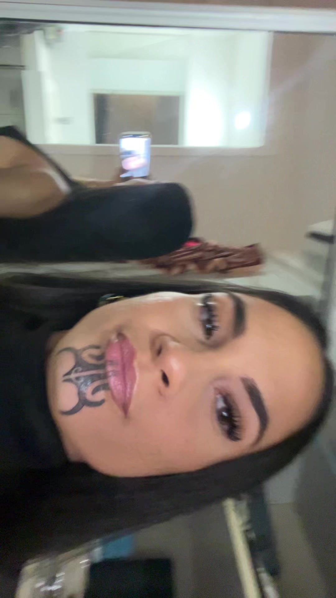 @KARINA-ANNE