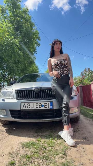 @FATA CU SKODA💙🤍