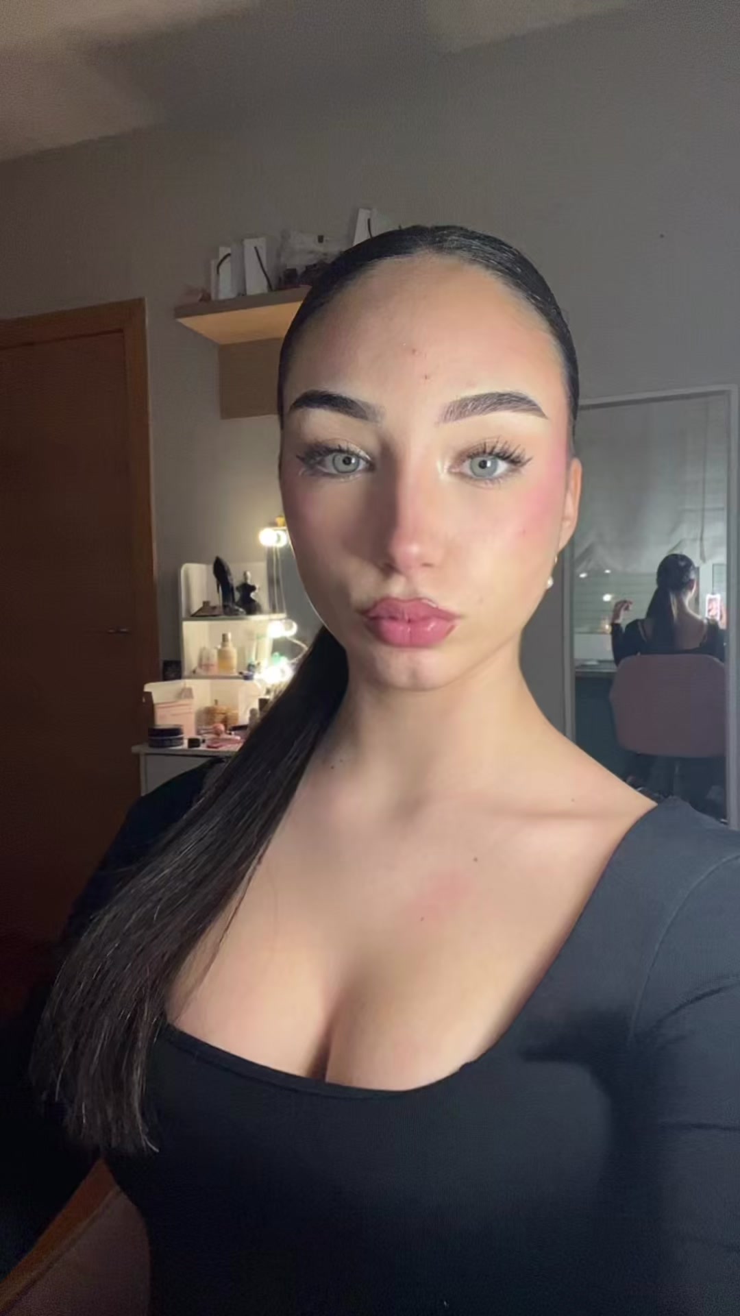 @𝑹