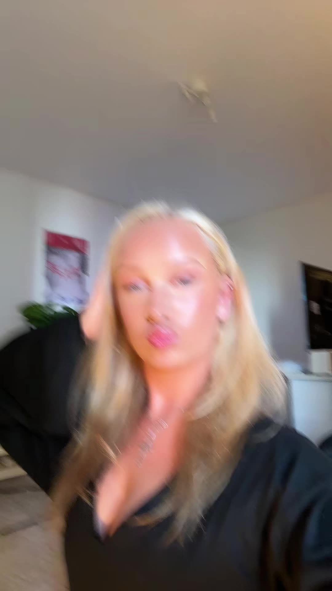 @yrmamibadgalllminauu