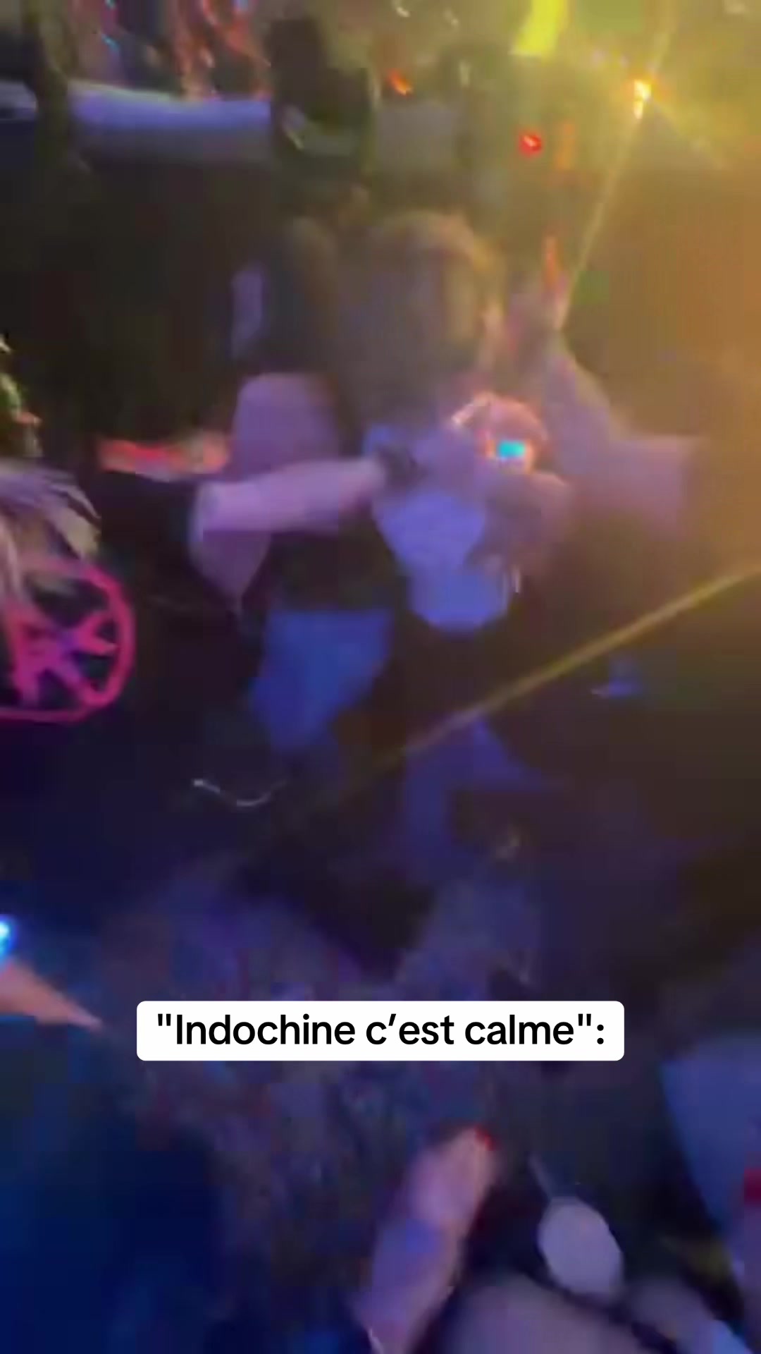 @Le b&eacute;ret rouge
