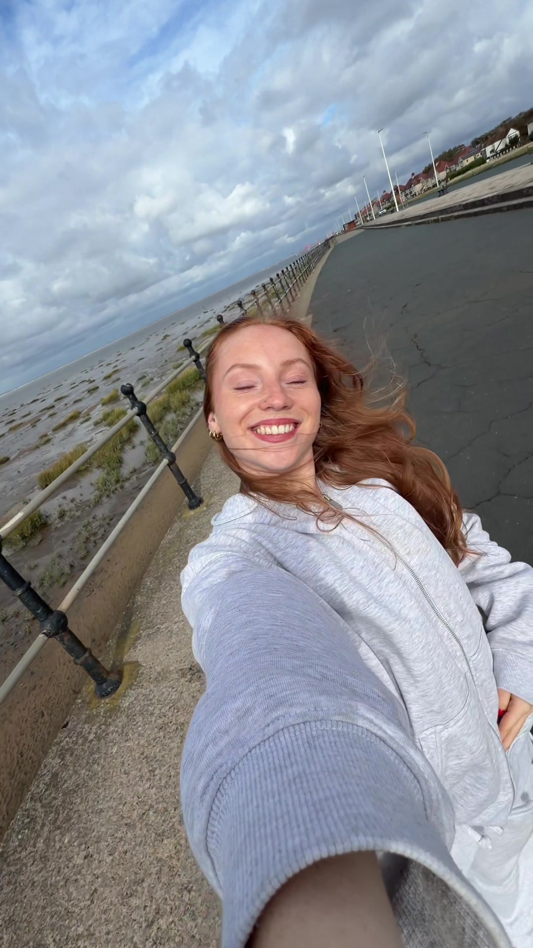@keziamortimer