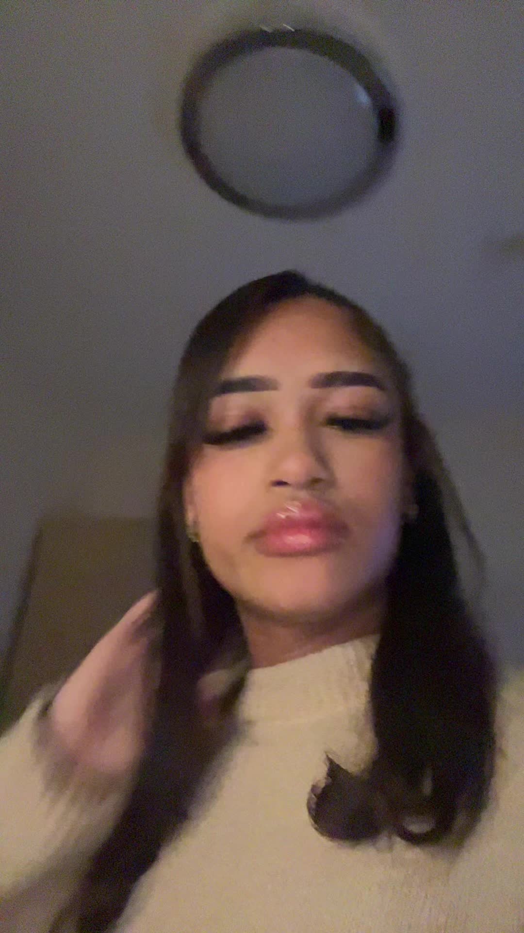 @💋