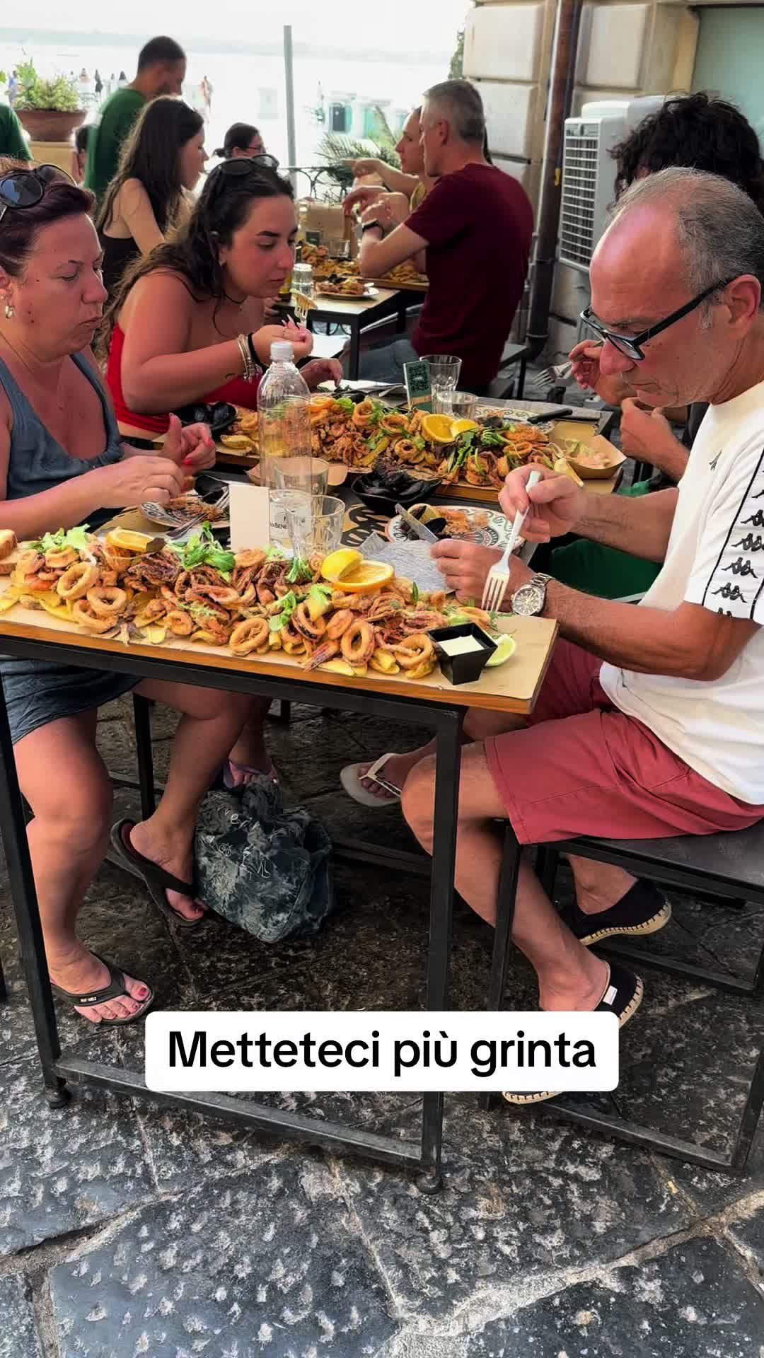 @Mokrito