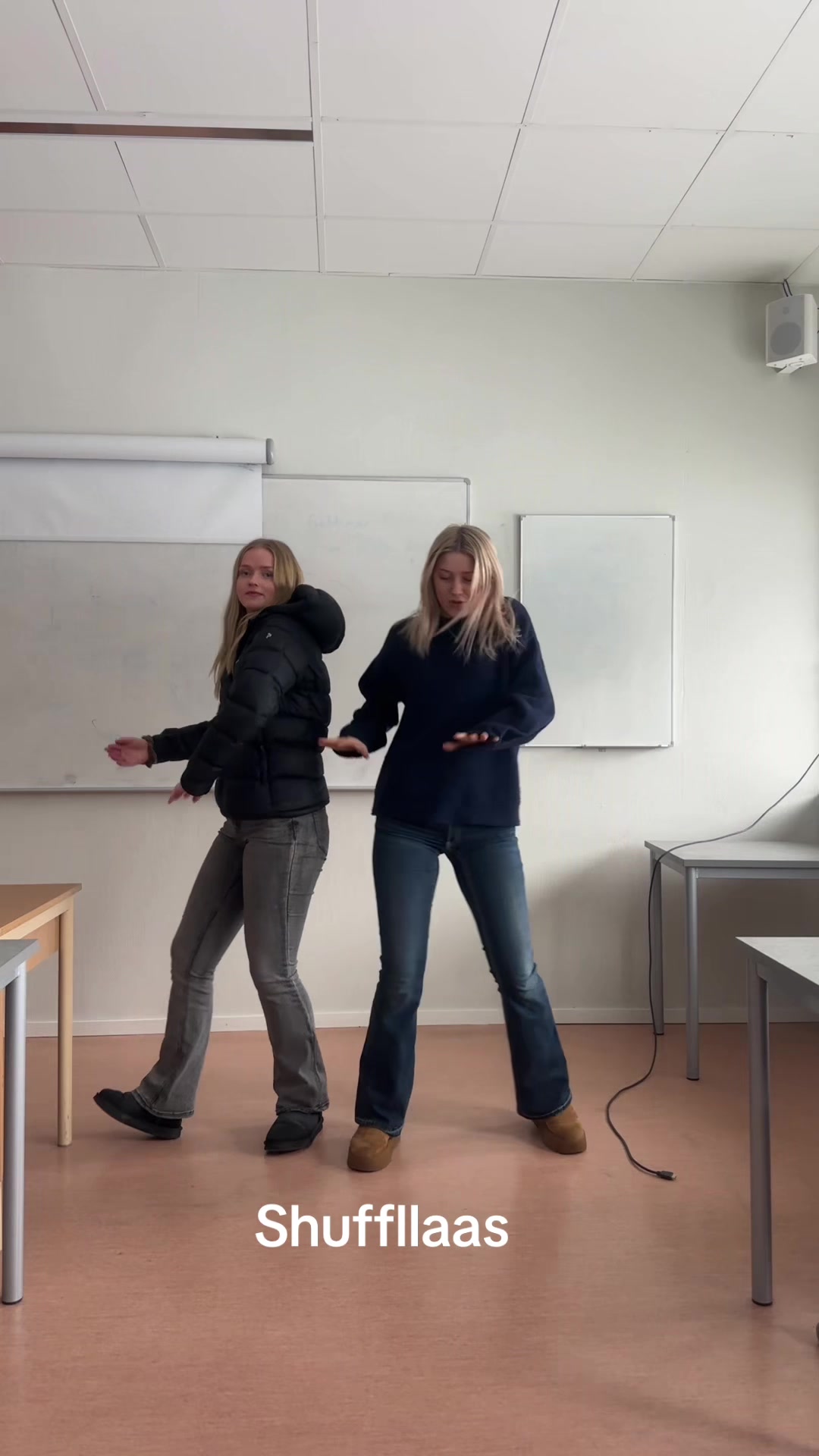 @HejsanHoppzzan17
