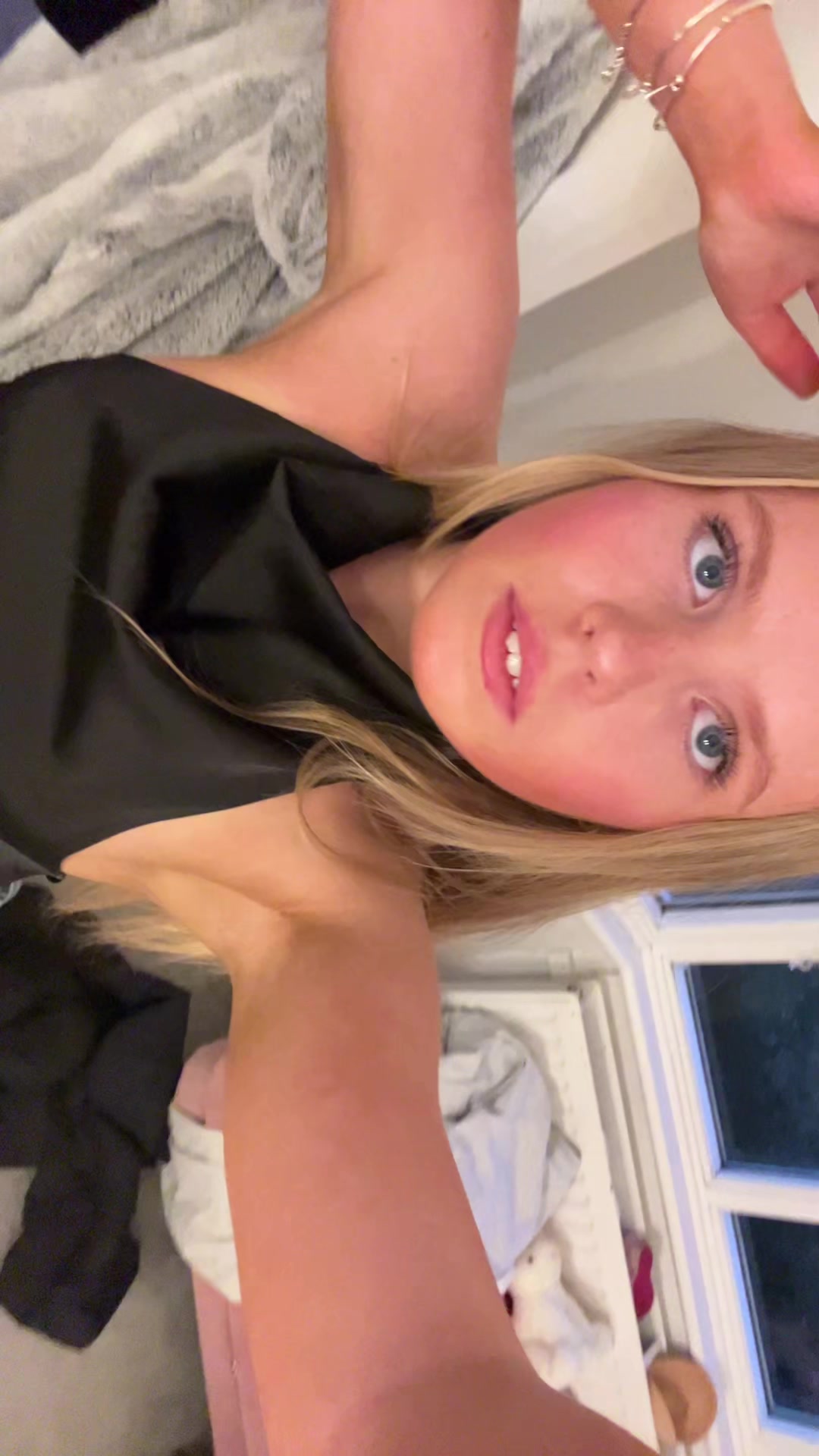 @Lily