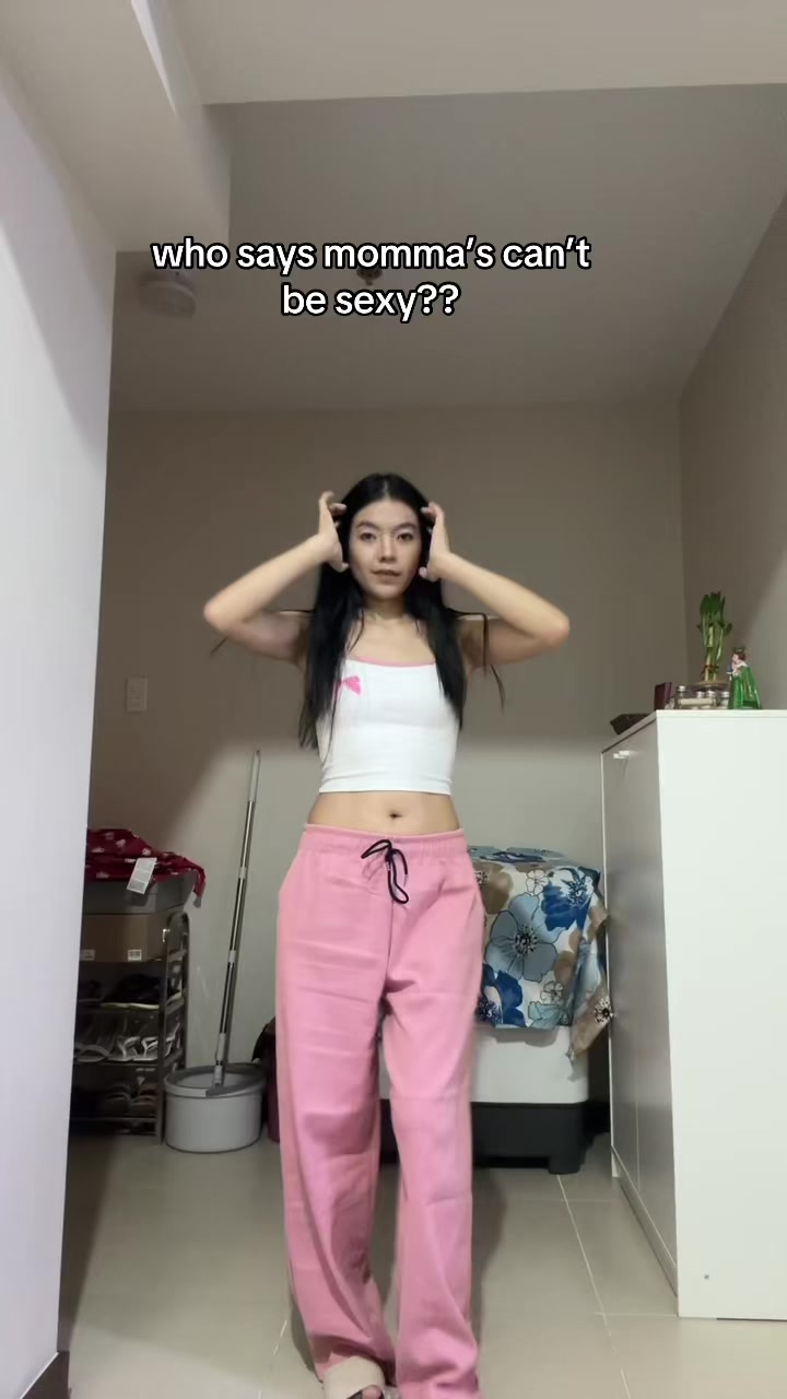 @Momcie