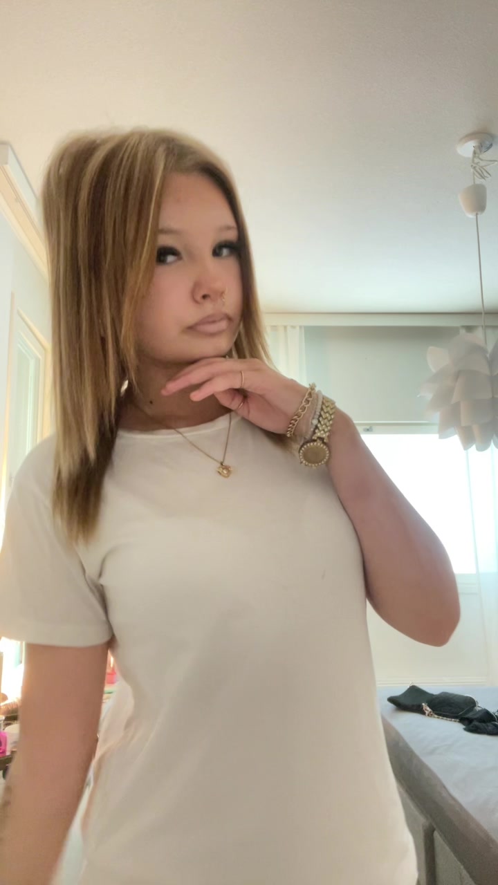 @๐จ๐๐๐๐๐