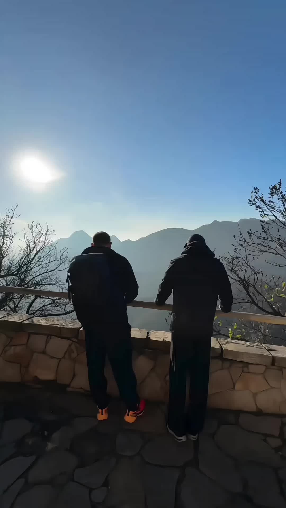 @𝐀𝐑.𝟔