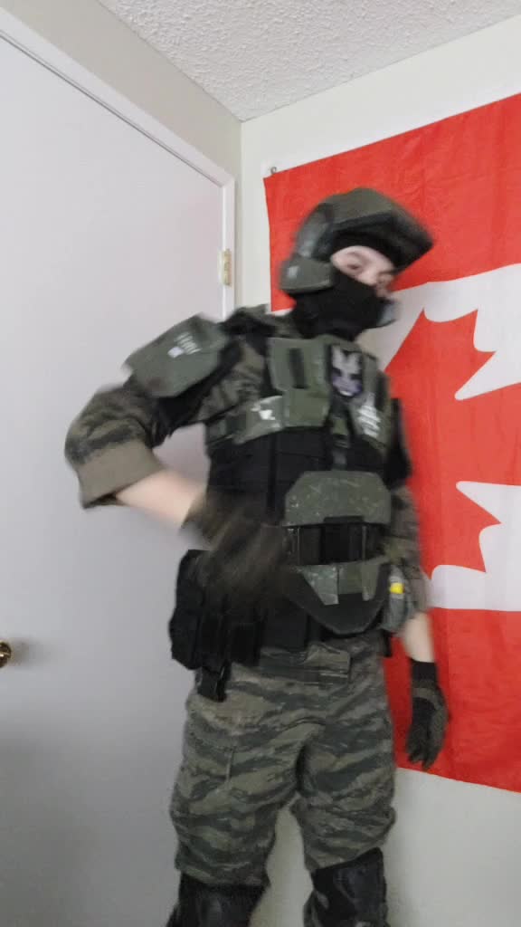 @halfboxgorl