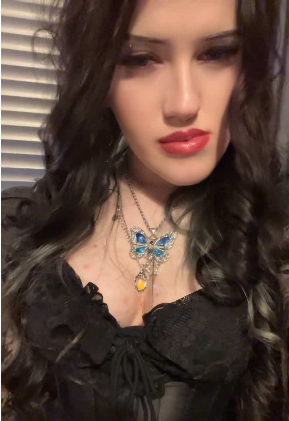 @Erin🧟&zwj;♀️