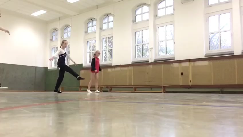 @🤸&zwj;♂️💙