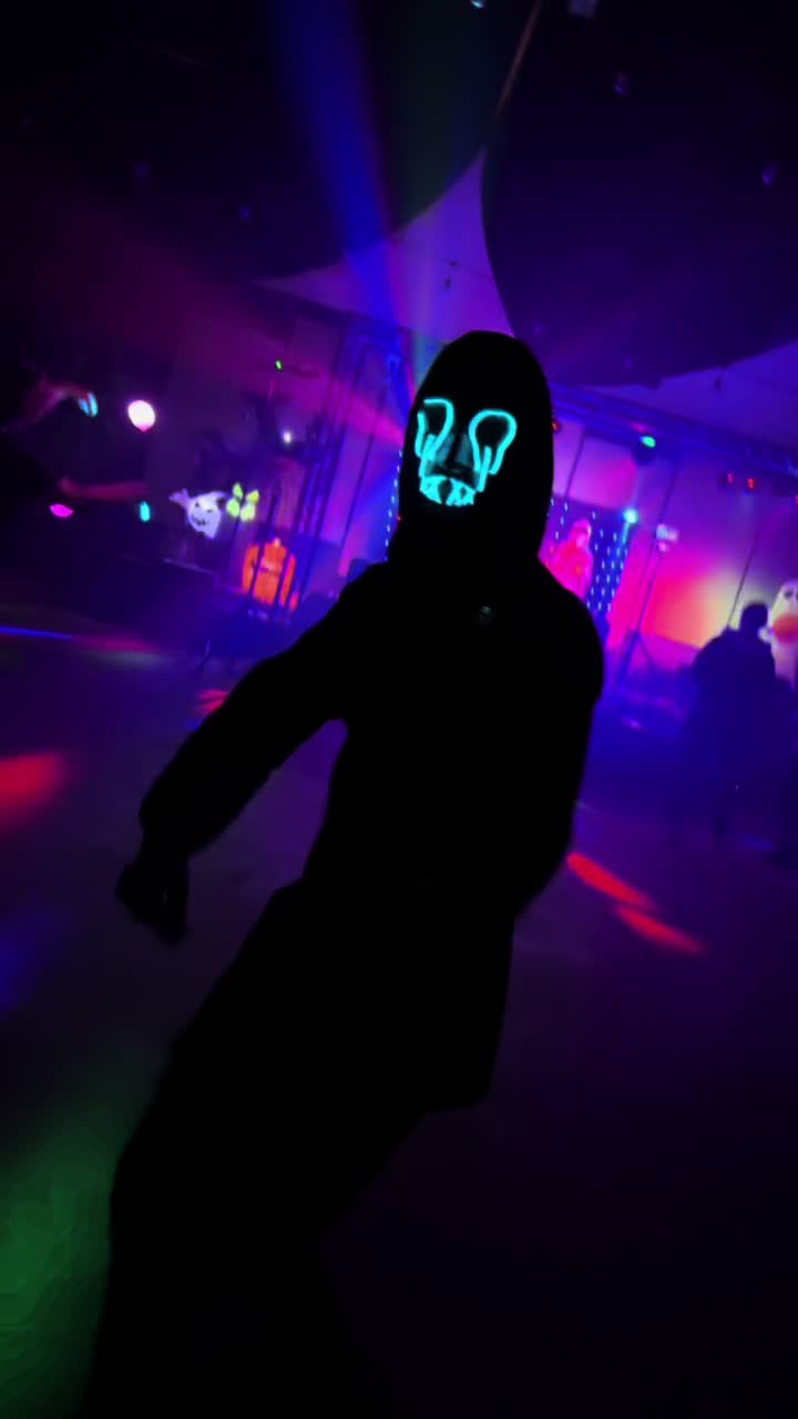 @MafiaMonkeyCosplays