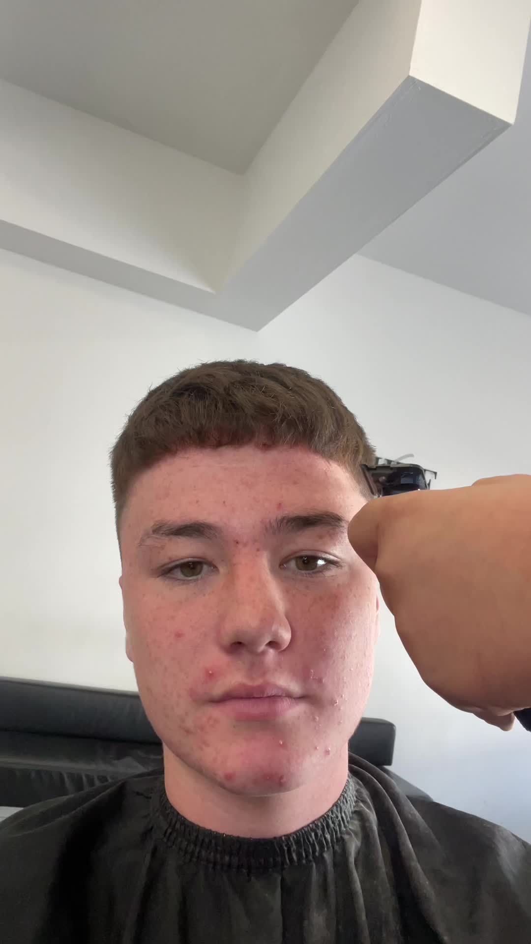 @barberlouie