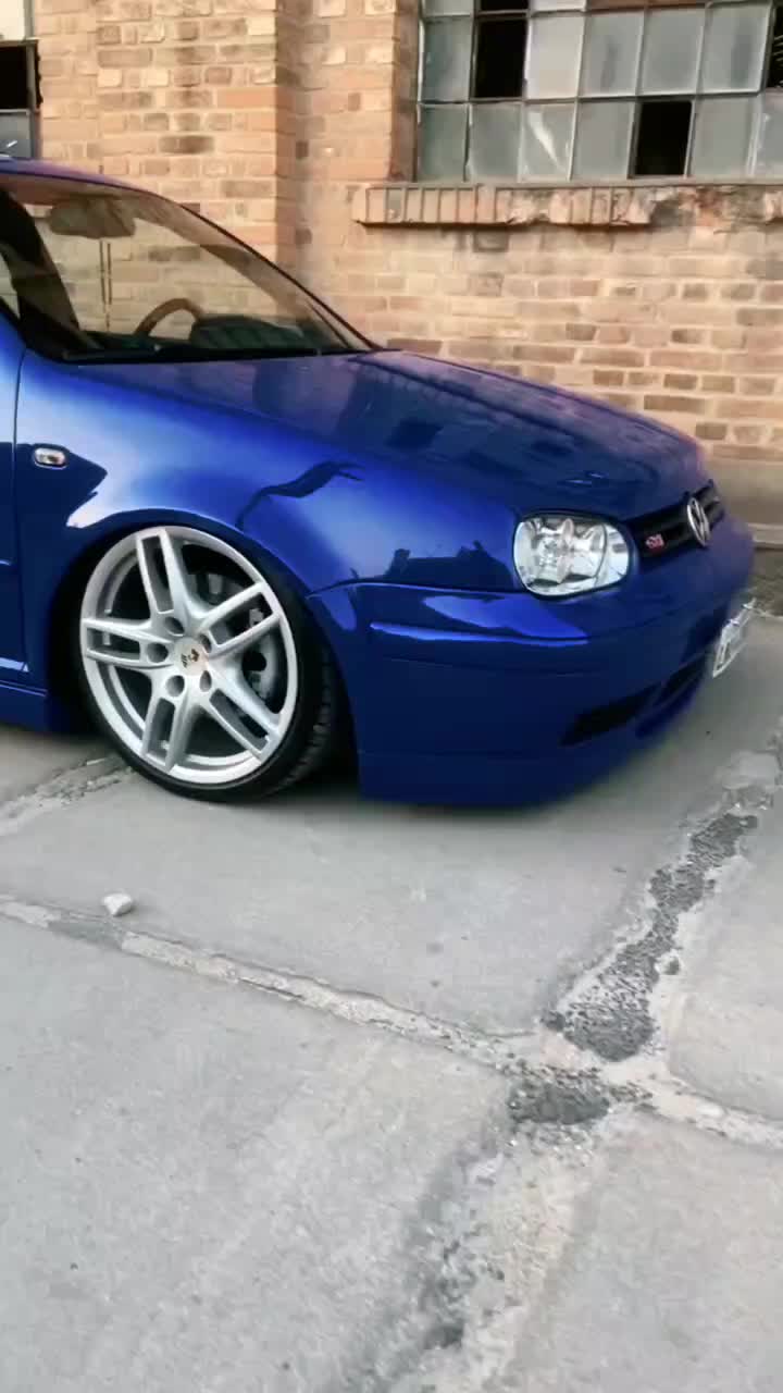 @Queens VW