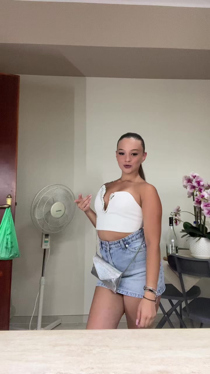 @mandanicianastasia