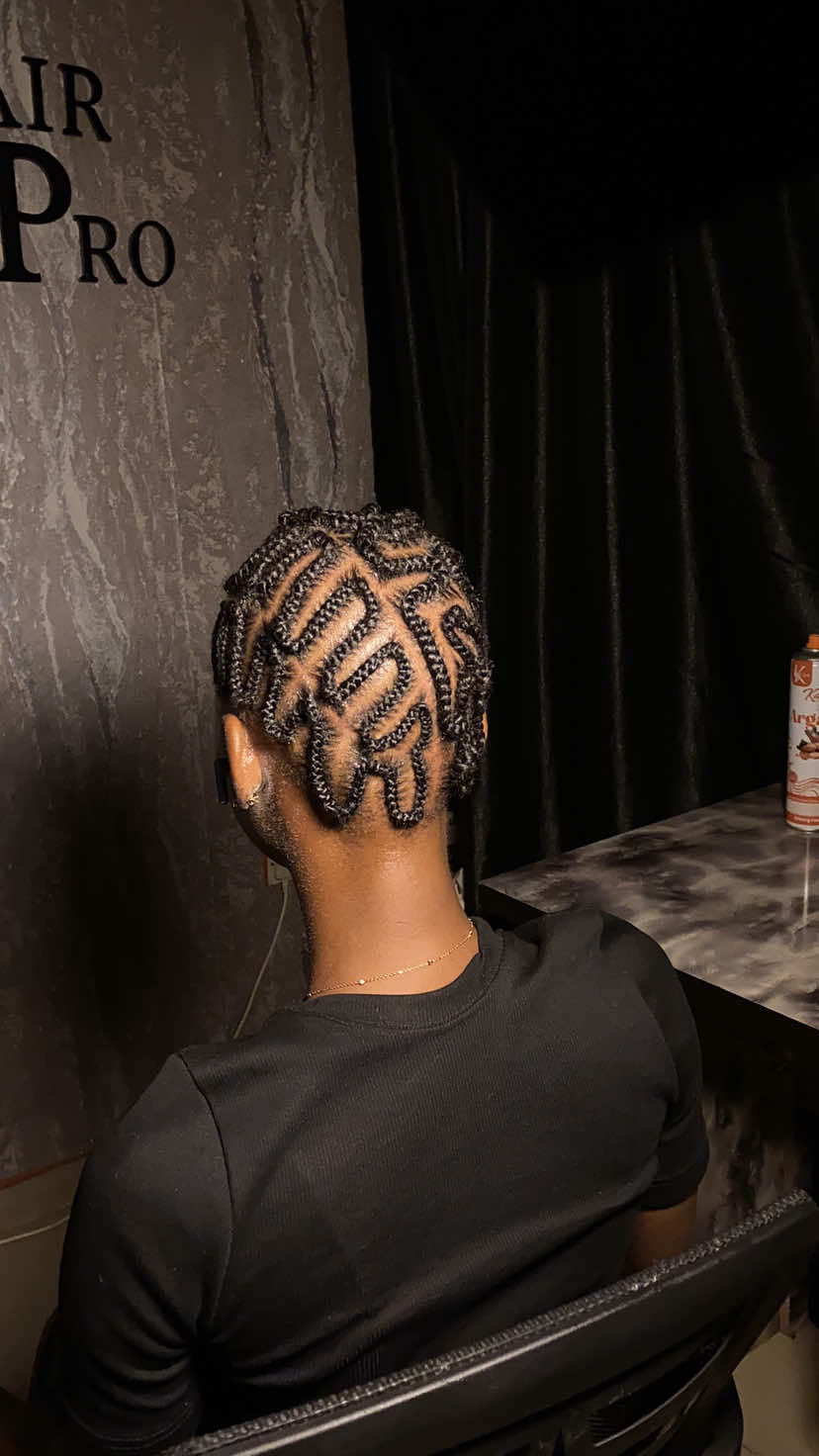 @Hairstylist in ILE-IFE / LAGOS