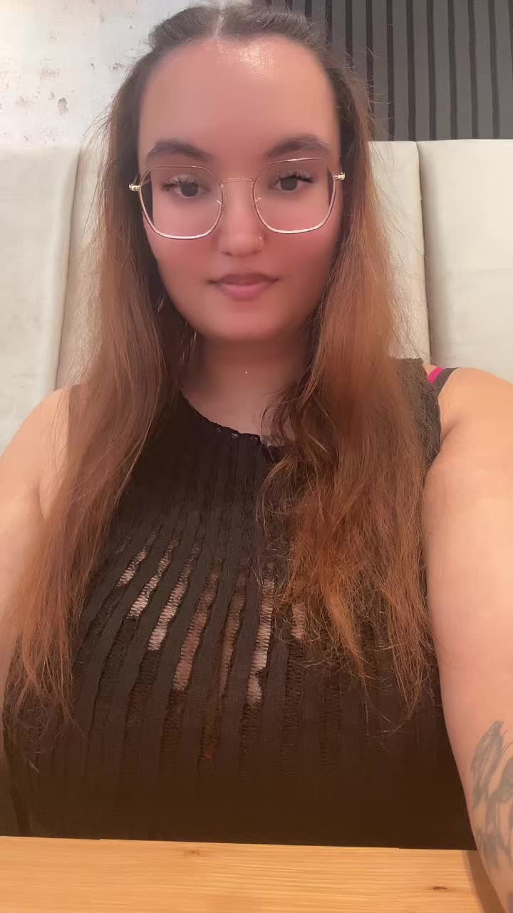 @𝔼𝕤𝕥𝕖𝕣🦋