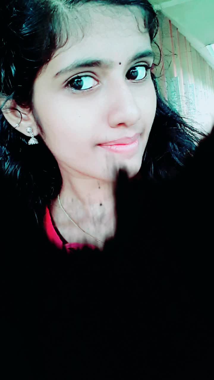 @👸🏻Vavachi👸🏻