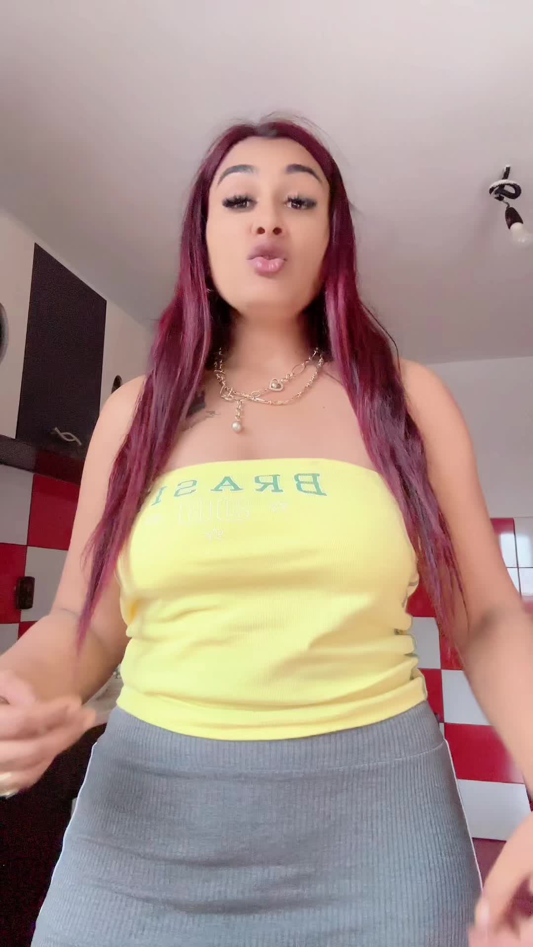 @𝓐𝓵𝓲𝓷𝓪 ❤️🍫