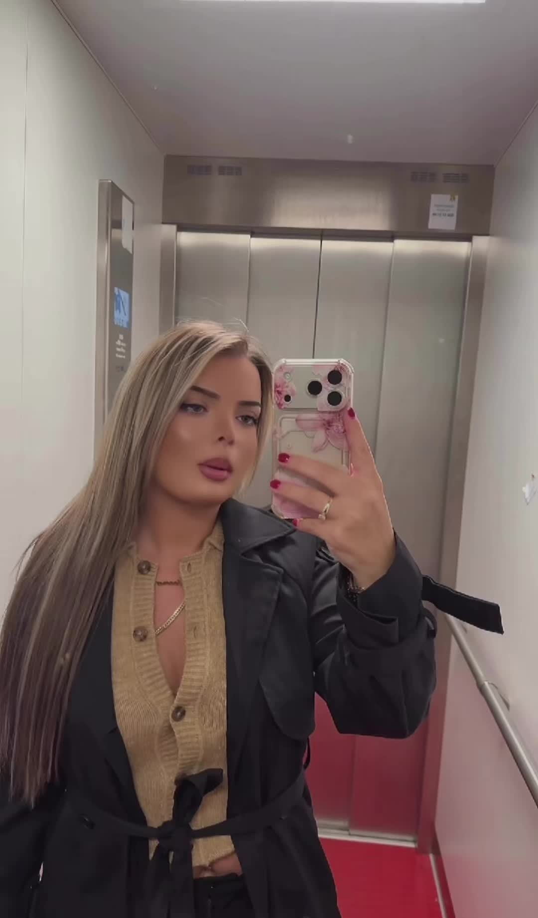 @bleonaaa