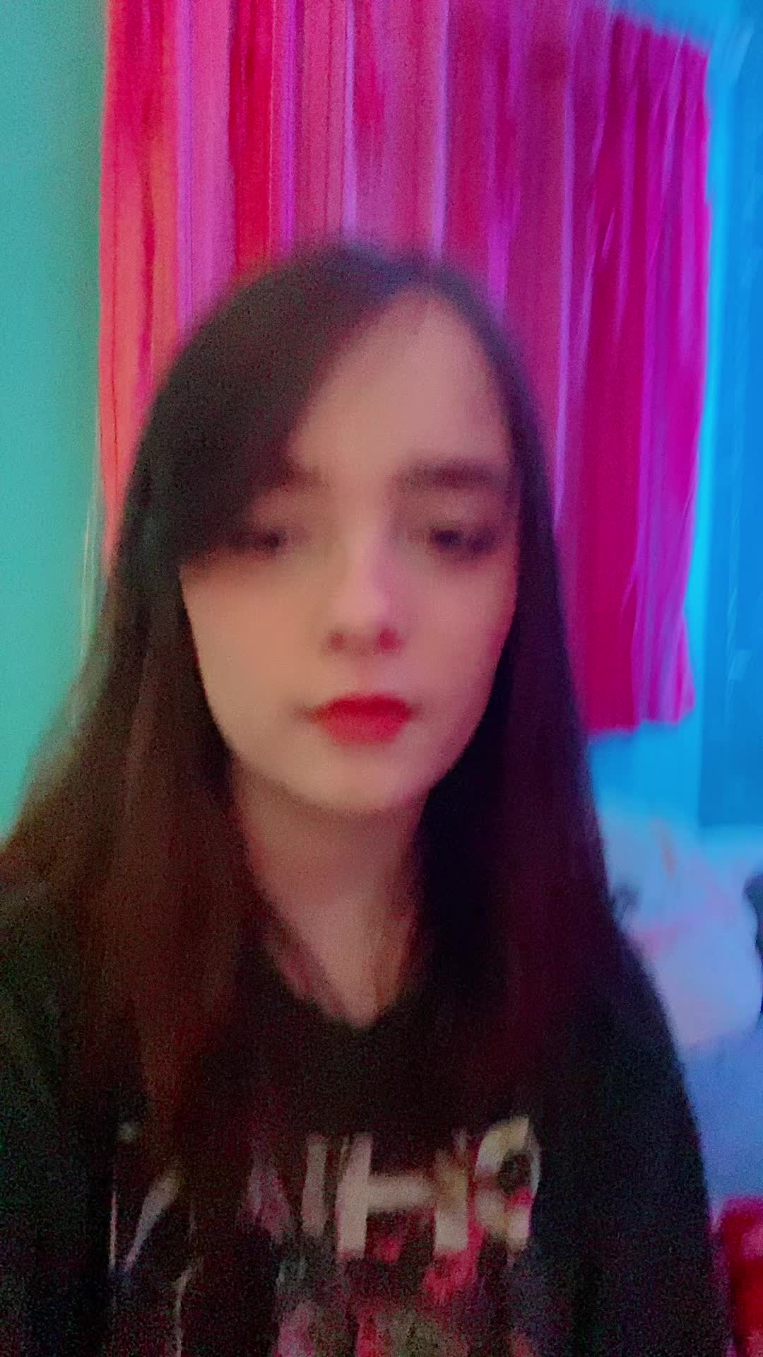 @kat <33