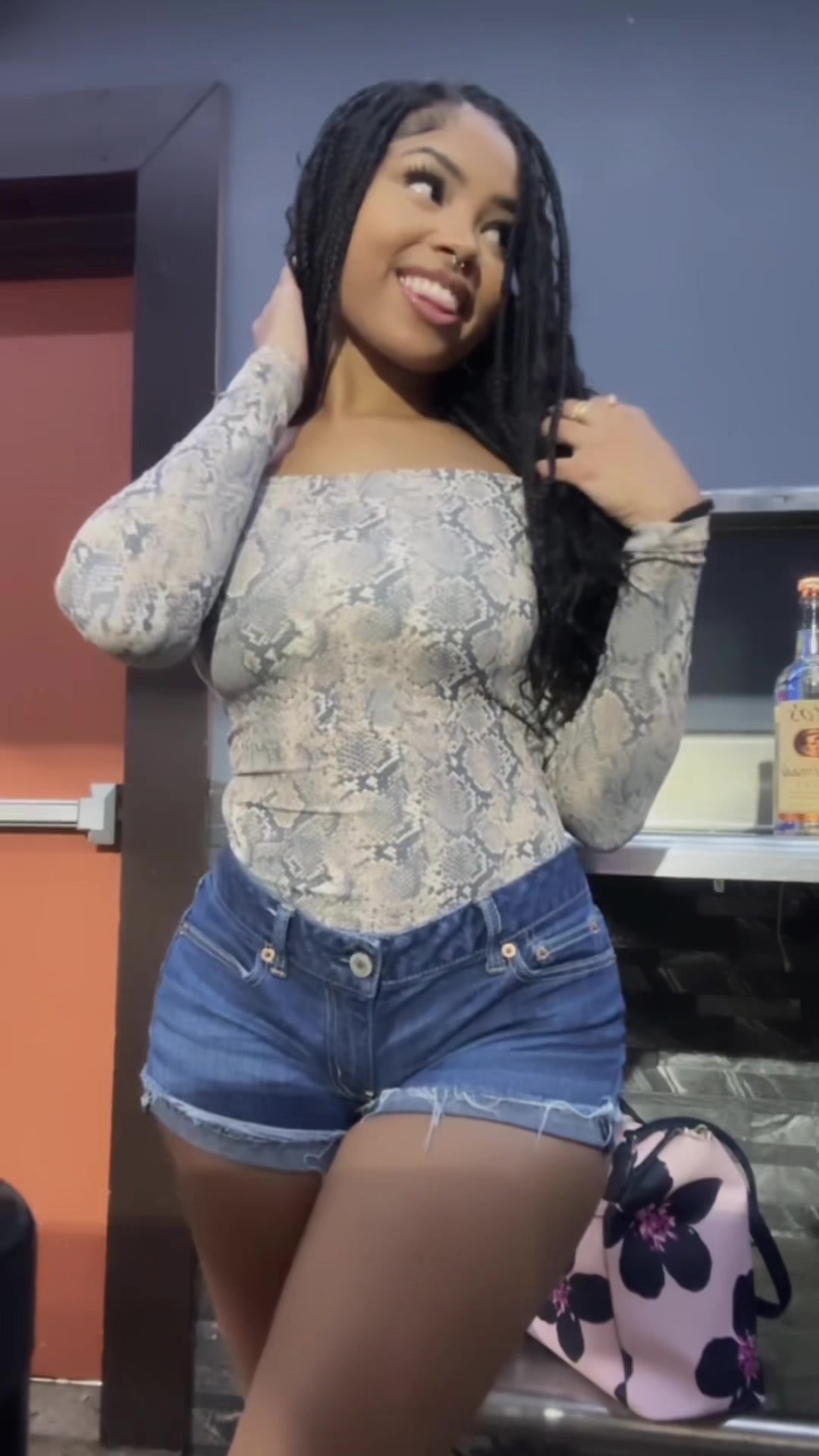 @DaniLove
