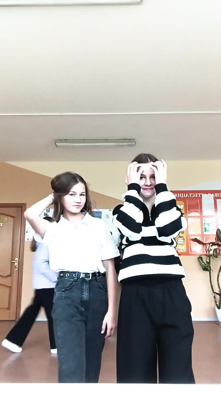 @варвара🩻🎀❤️
