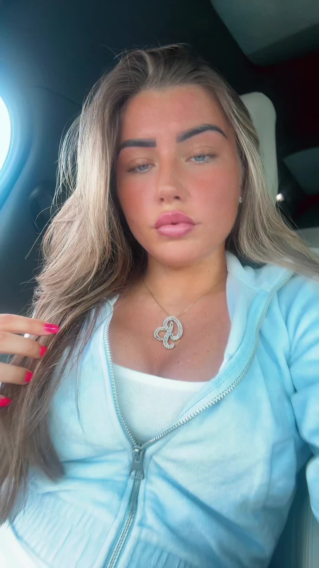 @Dolly ๐