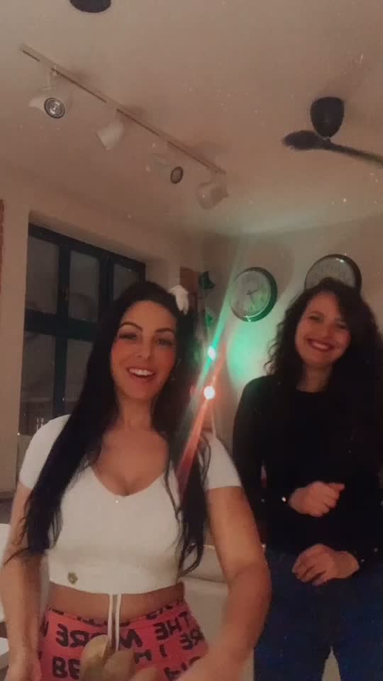 @Camila De Souza Fern