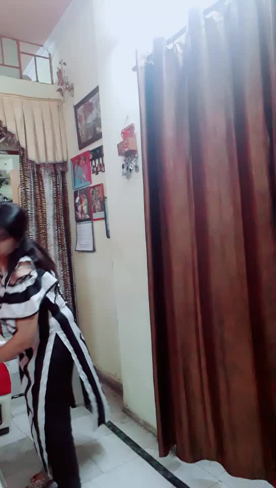@Monika Bhola