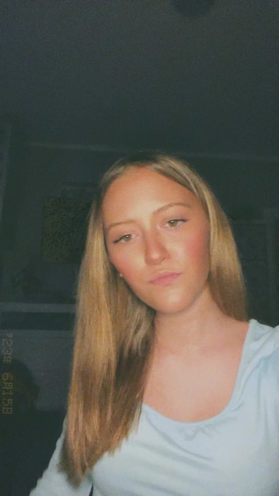 @Janina_clgn08