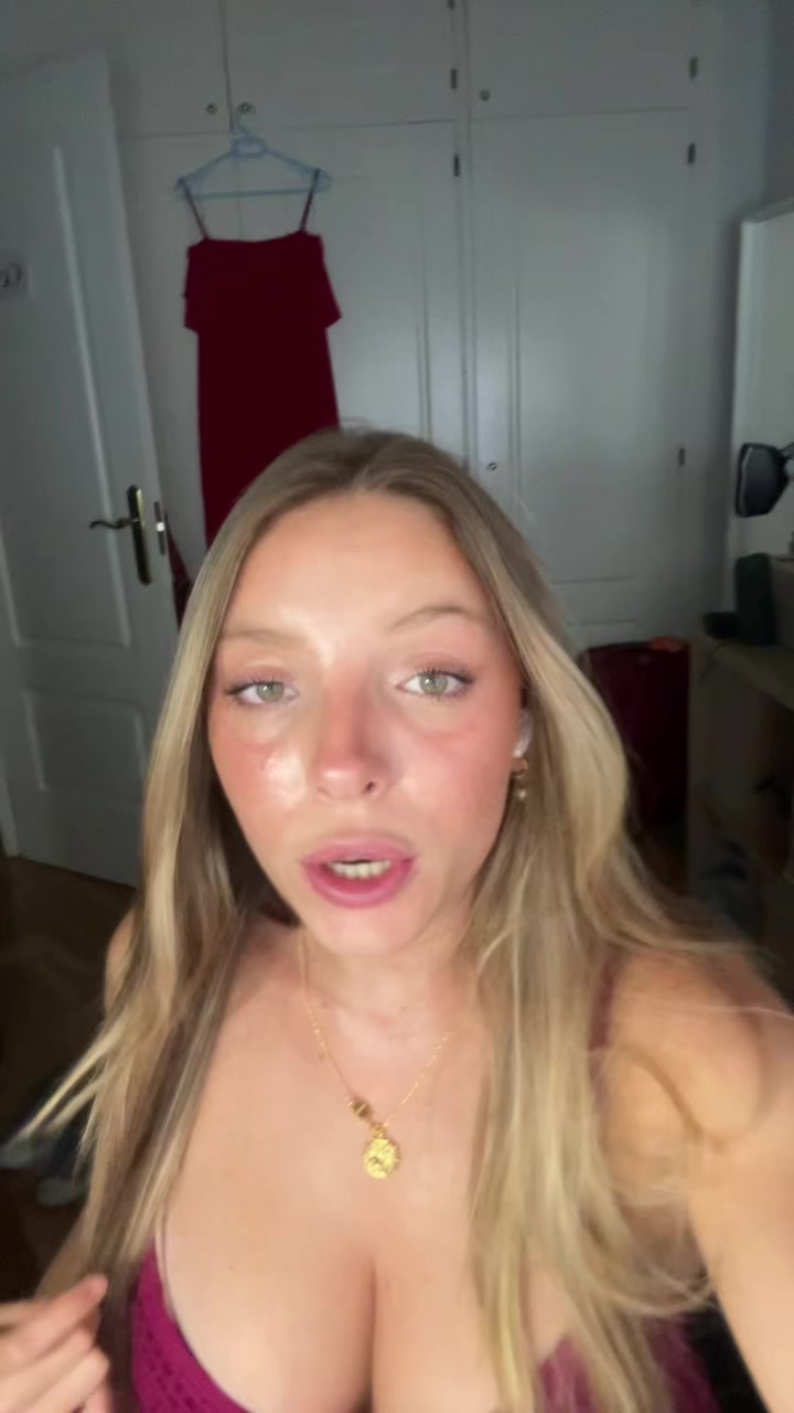 @𝐂𝐚𝐫𝐥𝐨𝐭𝐢𝐢